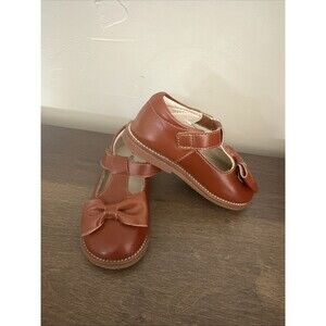 Felix And Flora Girls Size 5 Brown Mary Jane Bow Shoes